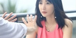 柳岩自曝遭入室抢劫还被灌药，网友惊呼太吓人缩略图